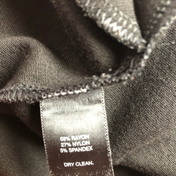 White House Black Market (WHBM) Black & White Ponte 3/4 Sleeve Tunic Top - Picture 9 of 11